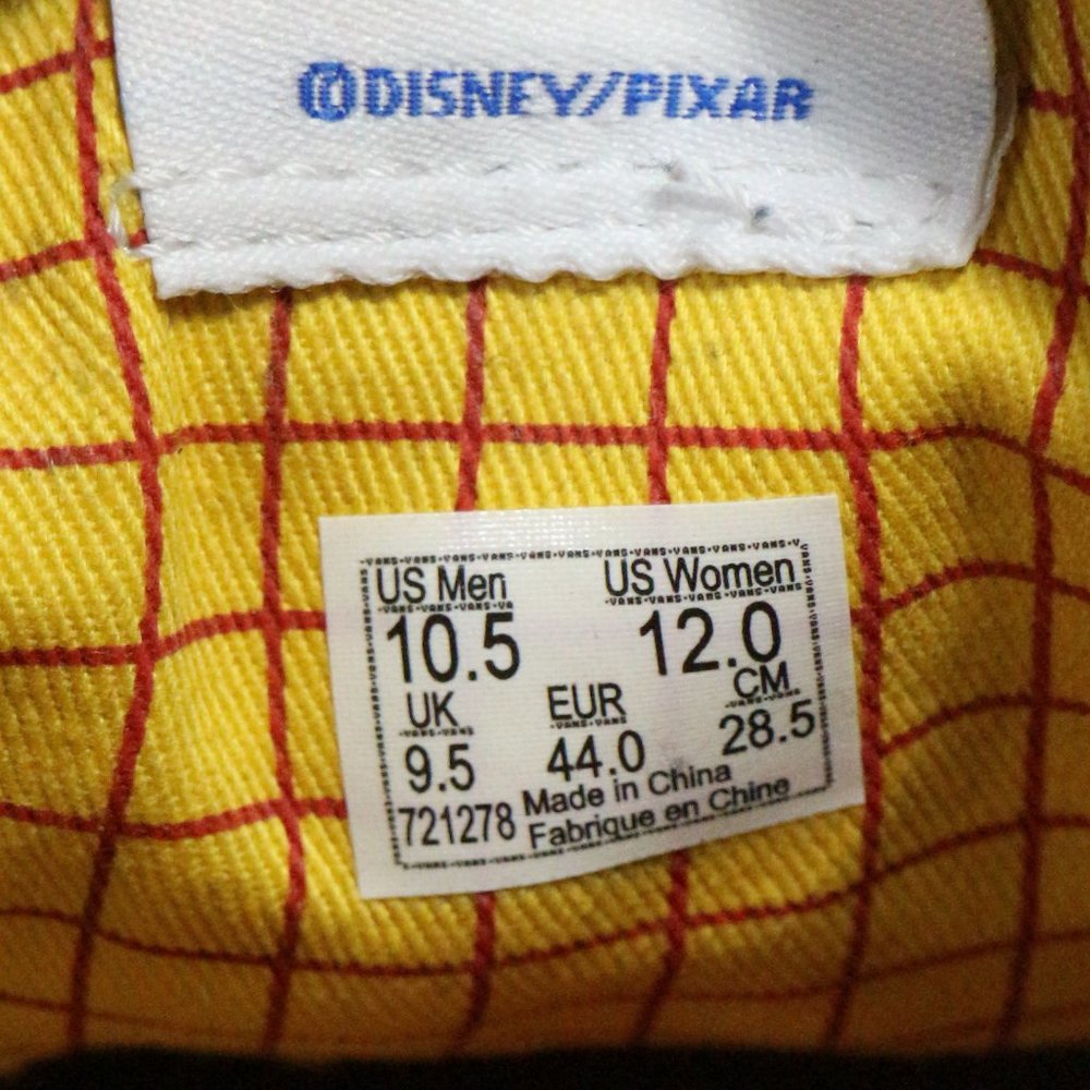 VANS Authentic Toy Story Woody True White Sneakers Sz 10.5 US Men - Picture 12 of 13